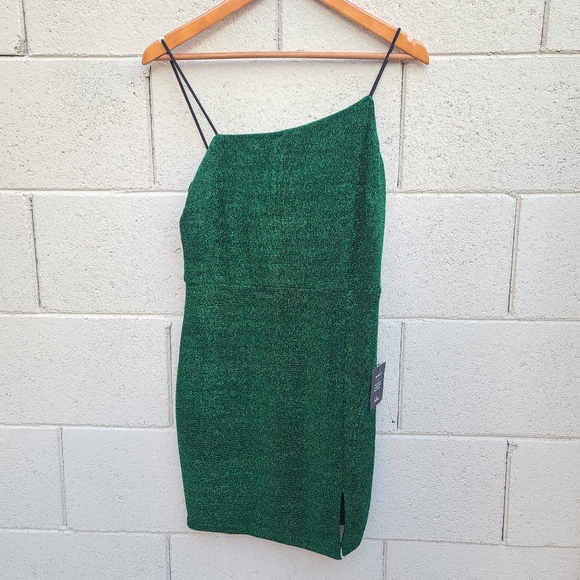 Lulu's | Take Me Anywhere Green Sparkly Asymmetrical Bodycon Mini Dress NEW - Picture 2 of 7
